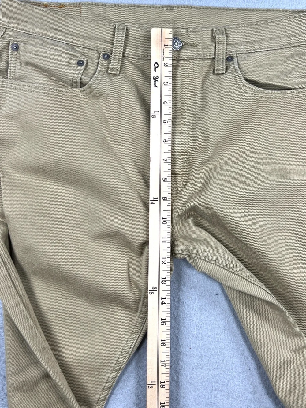 Levi's 512 Men's 36x32 Khaki Straight Leg Jeans Tan Classic Casual Denim